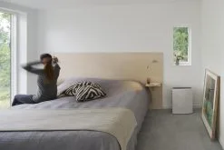 Blueair Classic 405 -thermometer shop 4 blueair classic lifestyle image Easy Resize.com 1